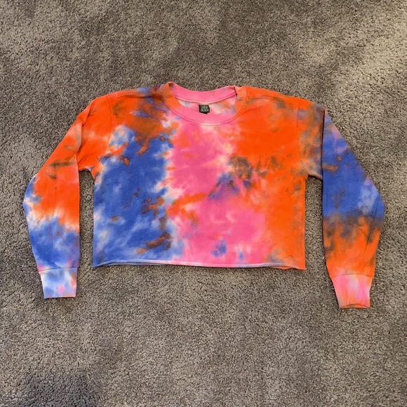 Wild Fable Tie Dye Cropped Sweatshirt